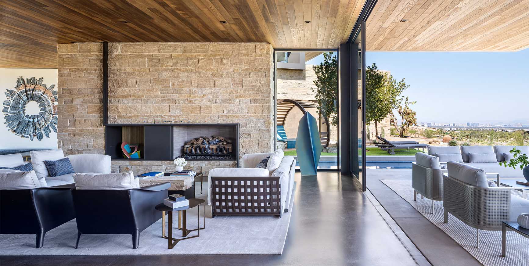 Modern DESERT RESIDENCE